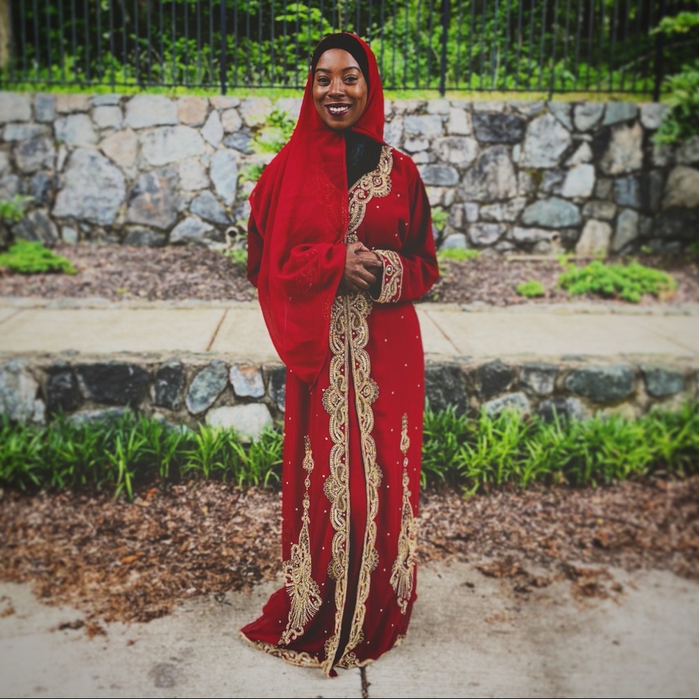 Meet your Posher, Bresha